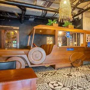 Connector Hotel